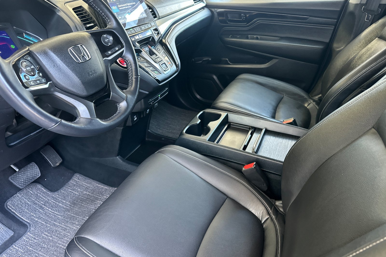Used 2024 Honda Odyssey Touring image 10