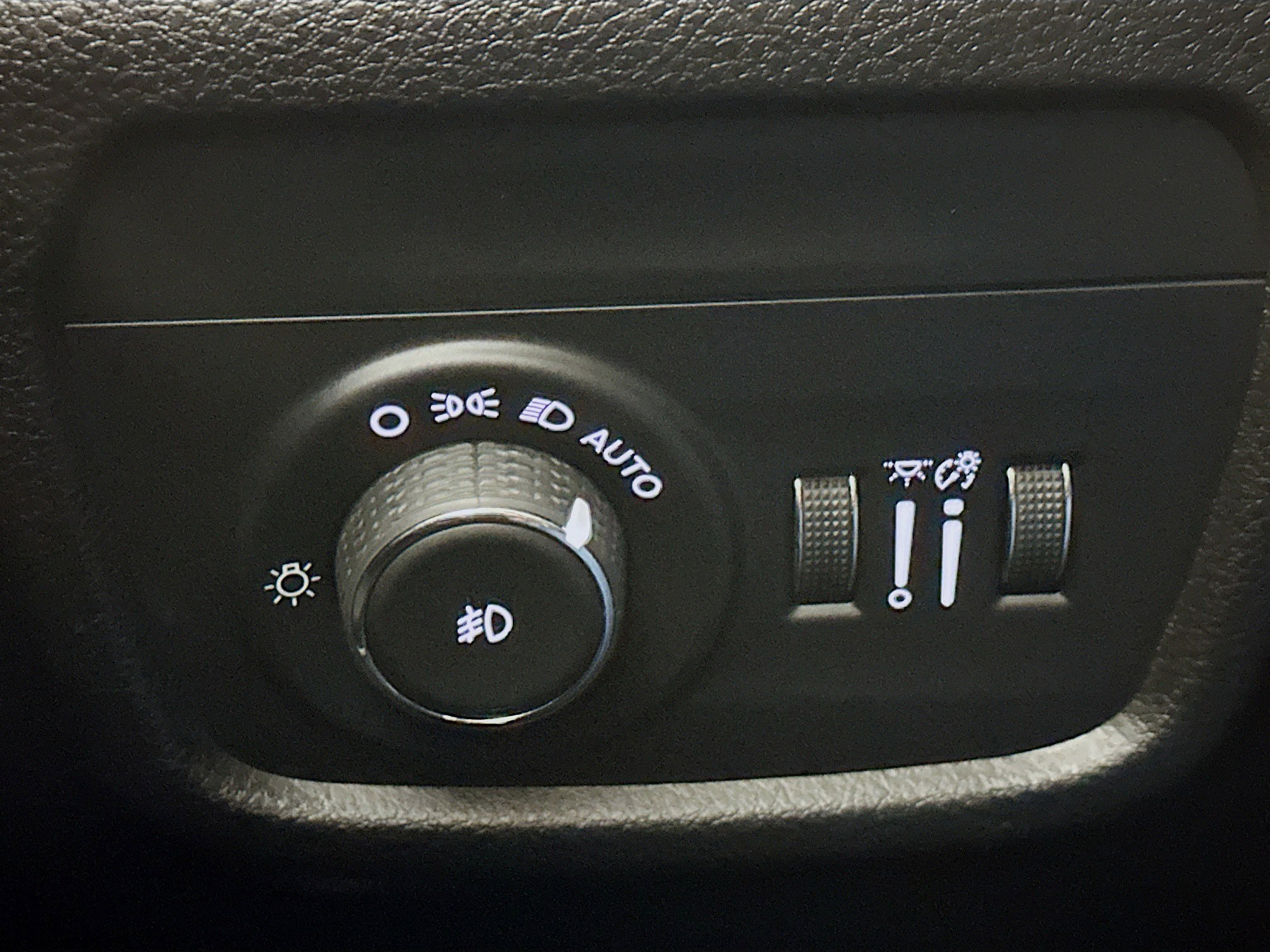 Used 2021 Jeep Grand Cherokee L Limited image 17