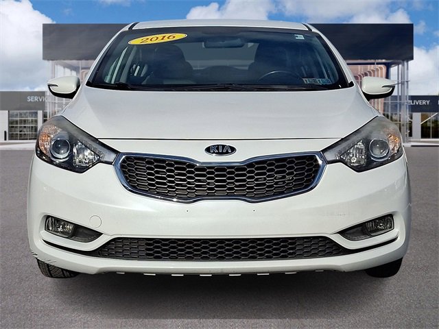 Used 2016 Kia Forte EX image 2