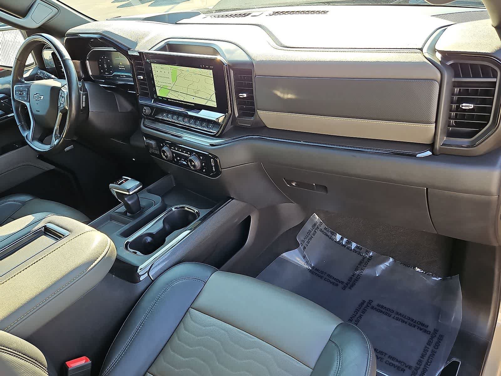 Used 2022 Chevrolet Silverado 1500 ZR2 w/ Technology Package AWD/4WD image 36