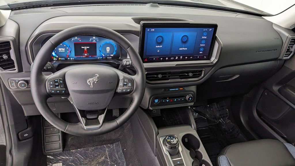 New 2025 Ford Bronco Sport Outer Banks image 3