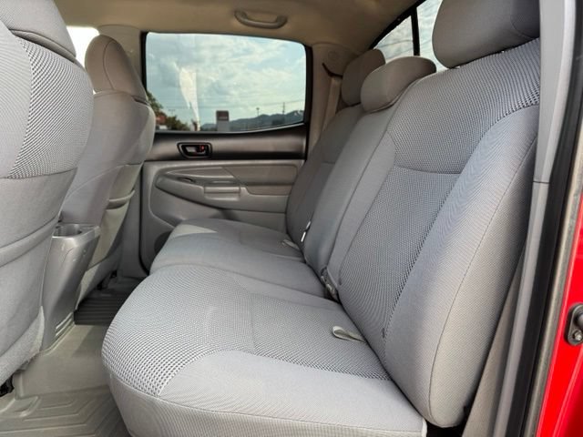 Used 2011 Toyota Tacoma 4x4 Double Cab w/ TRD Sport Pkg image 12