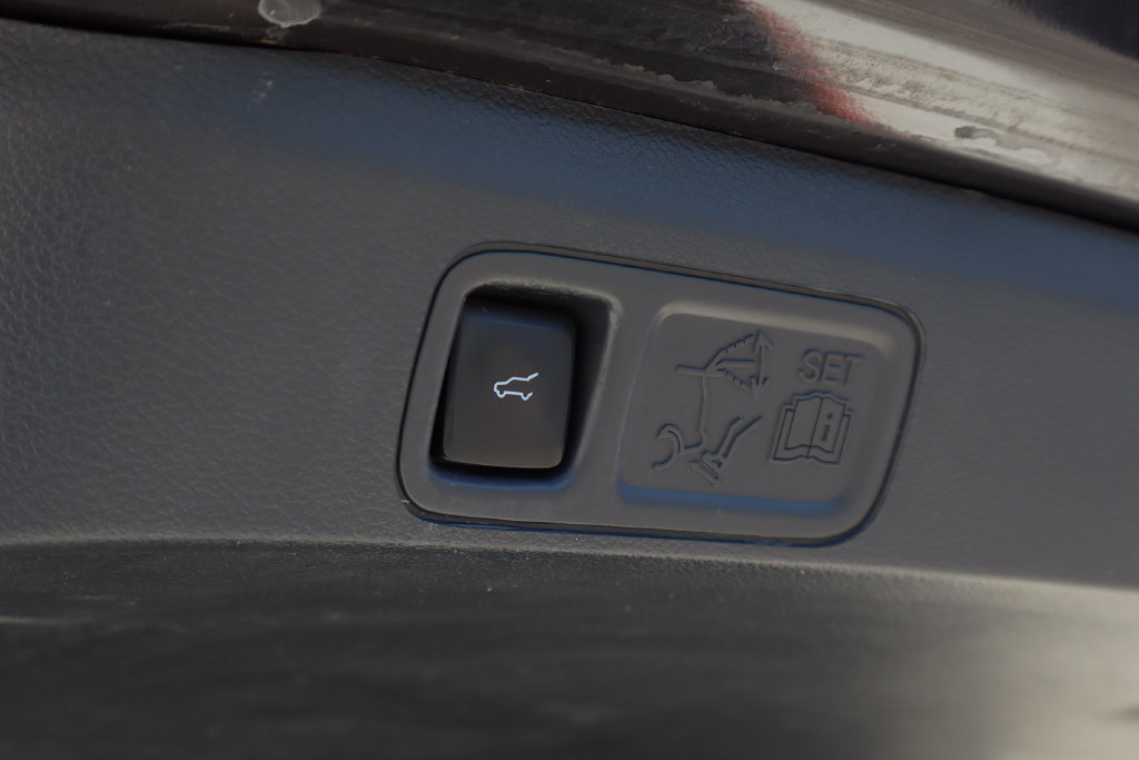 Used 2022 Ford Expedition Max Limited RWD image 30