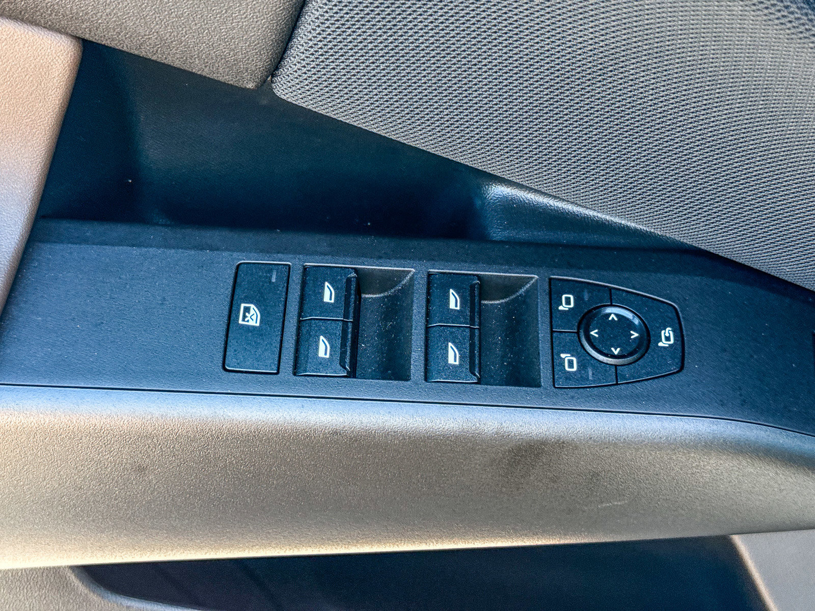 Certified 2025 BMW X3 xDrive30i w/ M Sport Package AWD/4WD image 20