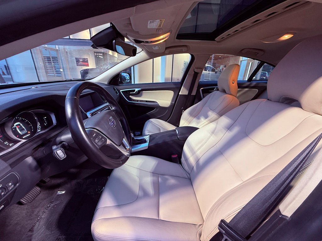 Used 2018 Volvo S60 T5 Inscription FWD image 11