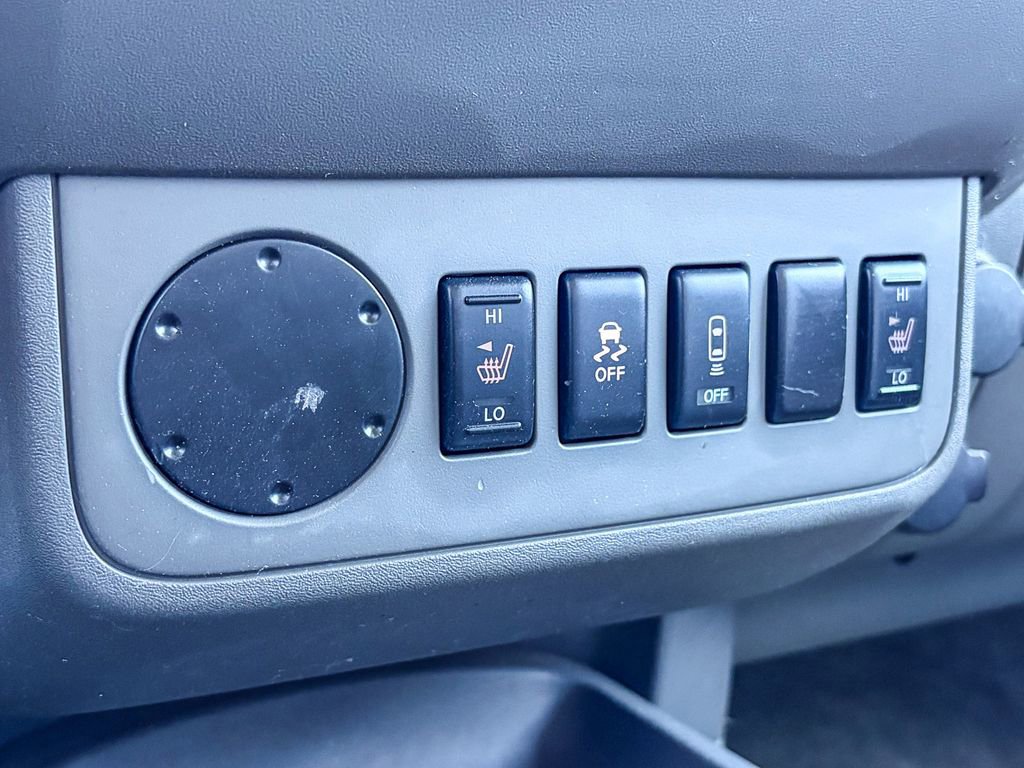 Used 2016 Nissan Frontier SV w/ SV Value Truck Package image 28