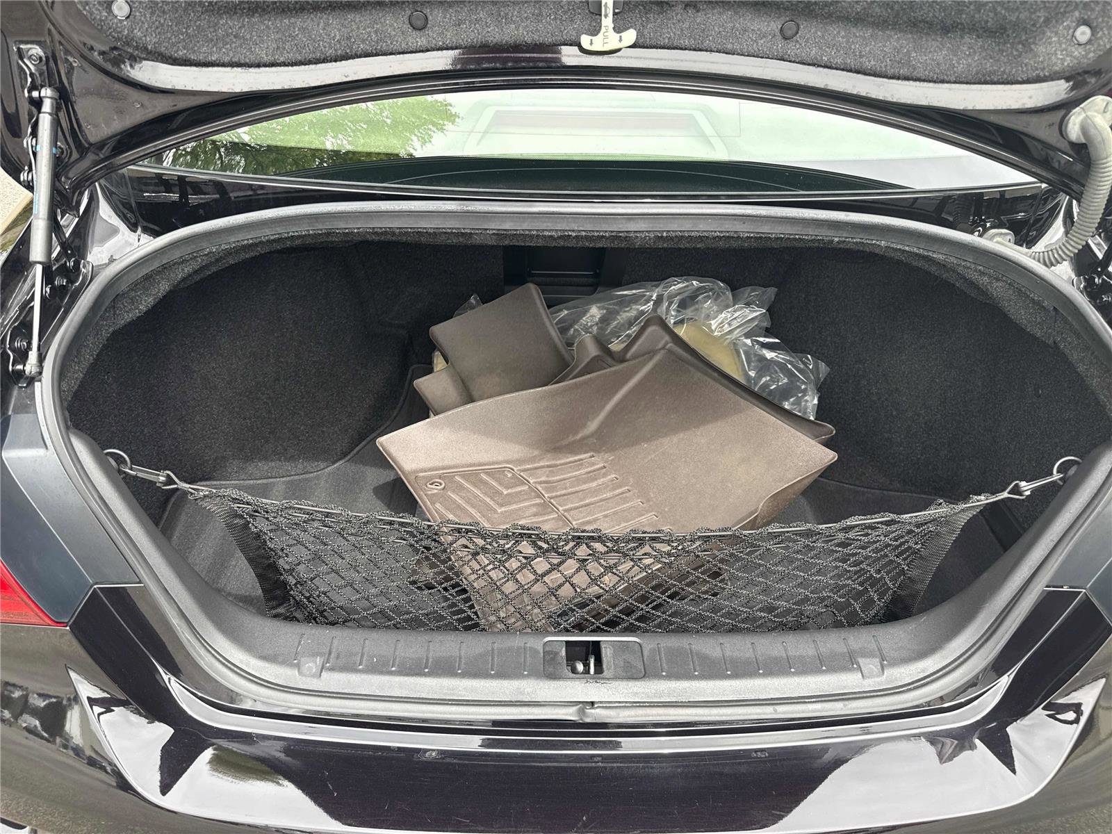 Used 2015 INFINITI Q70 3.7 w/ Technology Package image 30