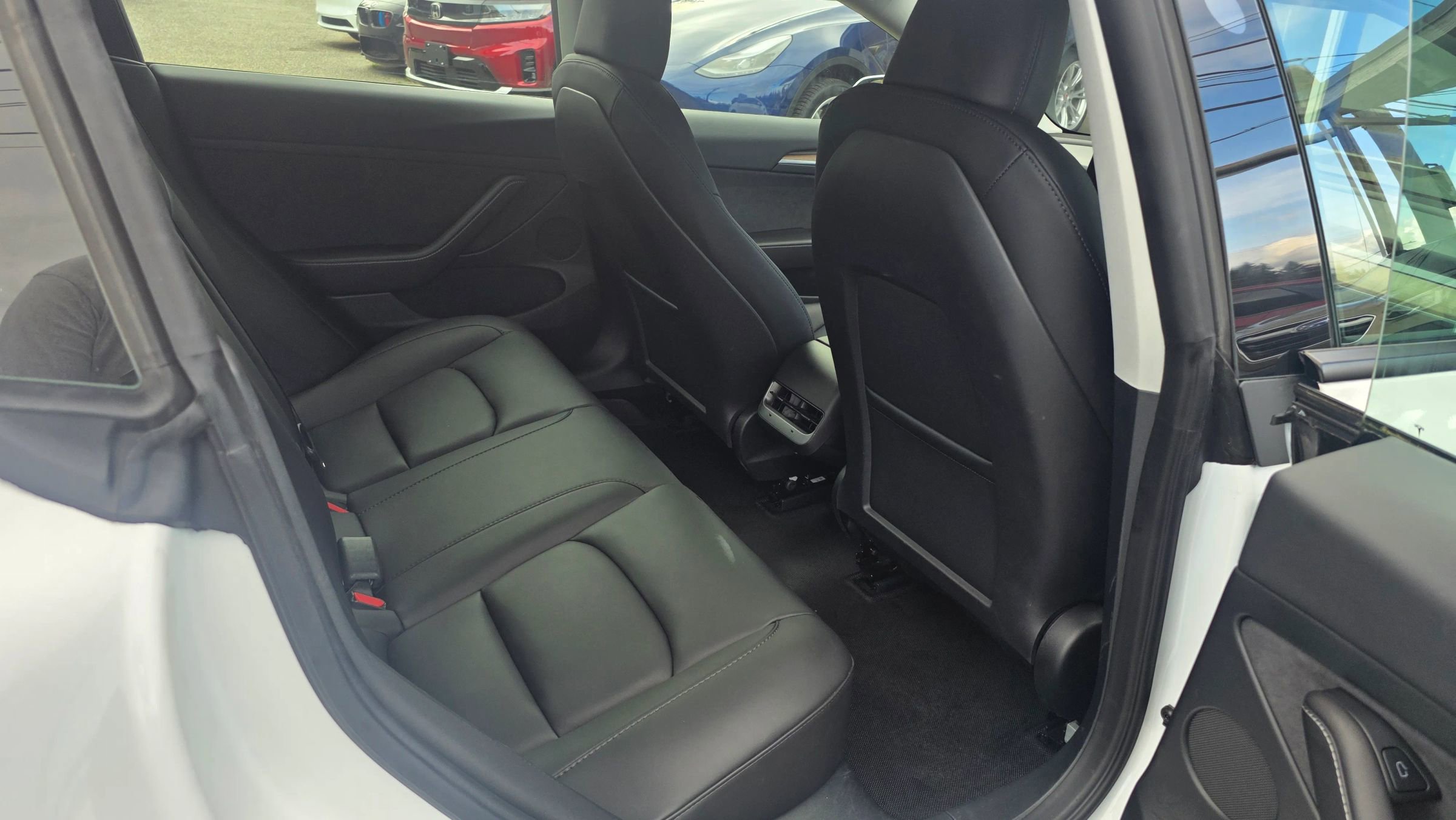 Used 2023 Tesla Model 3 Standard Range RWD image 14