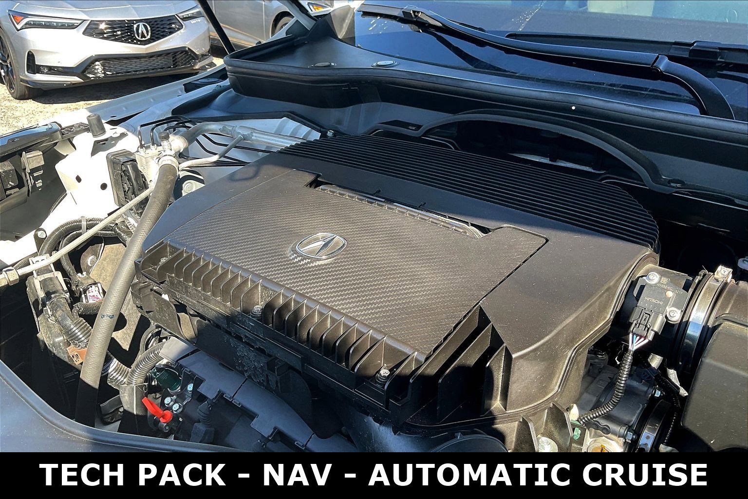 Used 2025 Acura MDX SH-AWD w/ Technology Package image 32