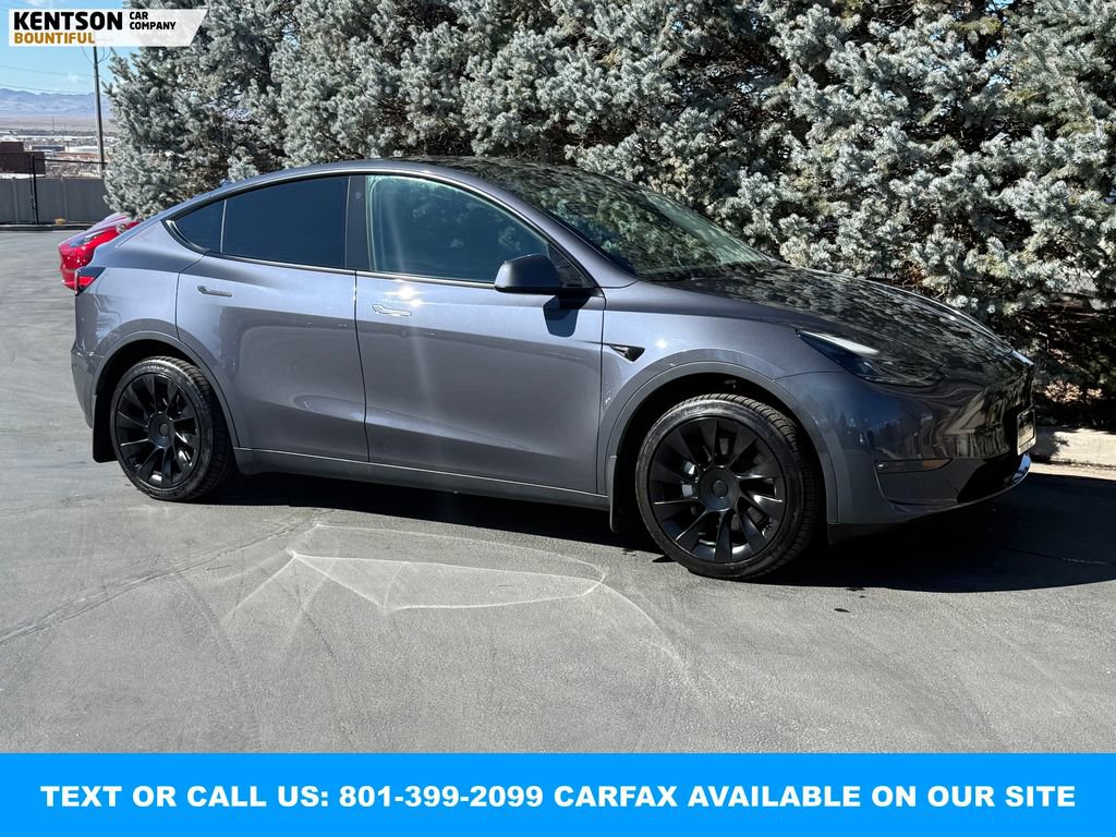 Used 2023 Tesla Model Y Long Range image 12