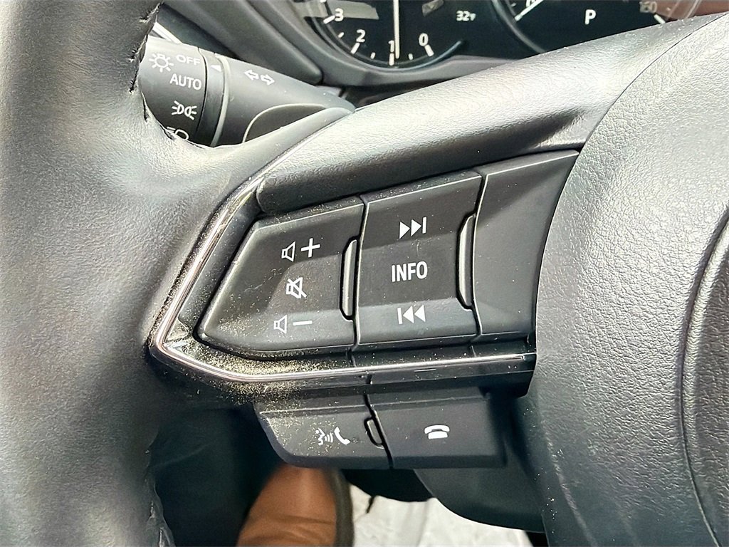 Used 2025 MAZDA CX-5 AWD 2.5 S w/ Premium Plus Pkg image 12