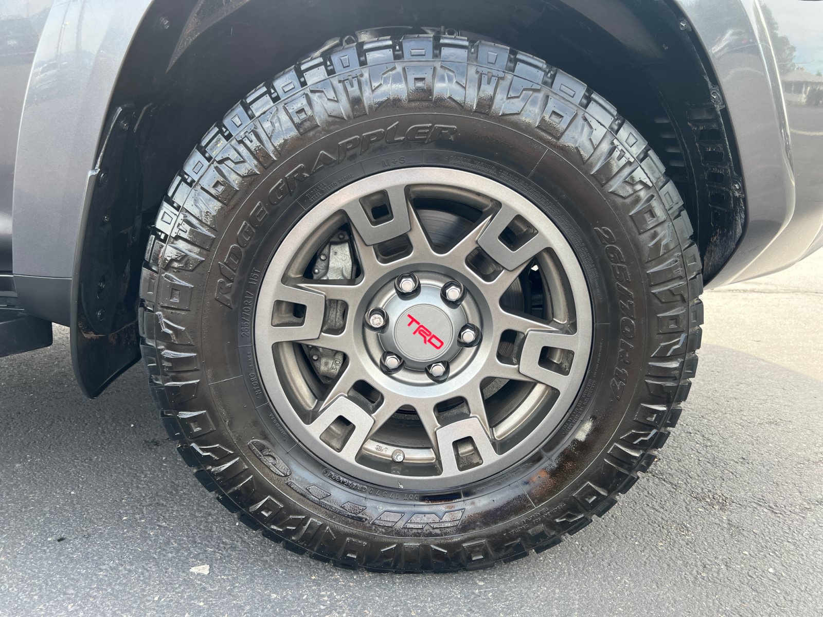 Used 2020 Toyota 4Runner TRD Off-Road Premium w/ Moonroof Package AWD/4WD image 30