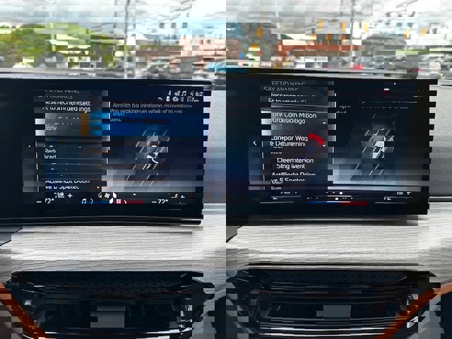 New 2025 BMW i4 xDrive40i image 20