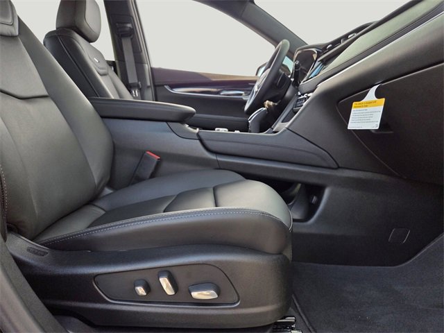 New 2026 Cadillac XT5 Premium Luxury w/ Driver Assist Package image 14