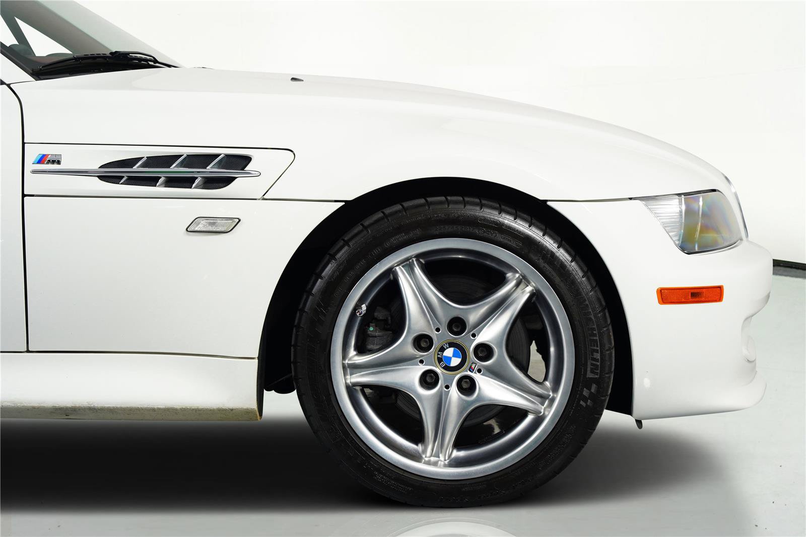 Used 2002 BMW M Roadster RWD image 8