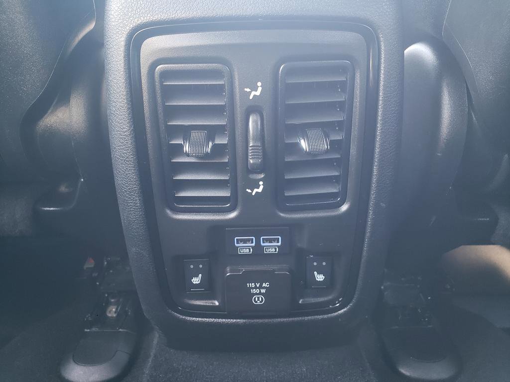 Used 2025 Dodge Durango GT image 13