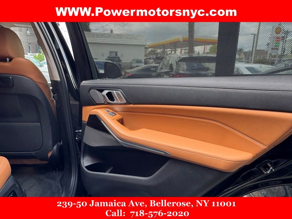 Used 2019 BMW X7 xDrive40i w/ Premium Package AWD/4WD image 32