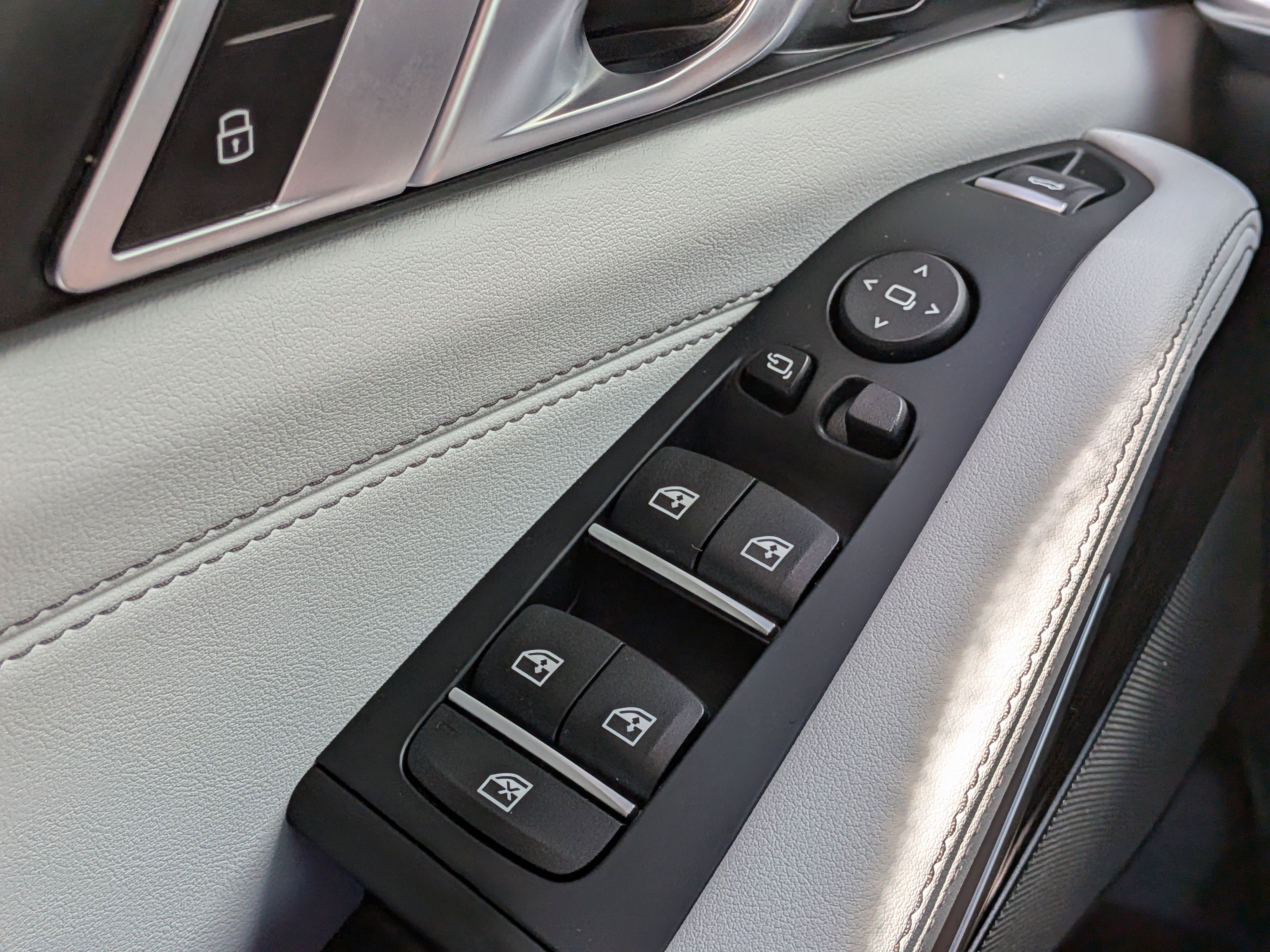 Used 2026 BMW X5 xDrive40i image 22