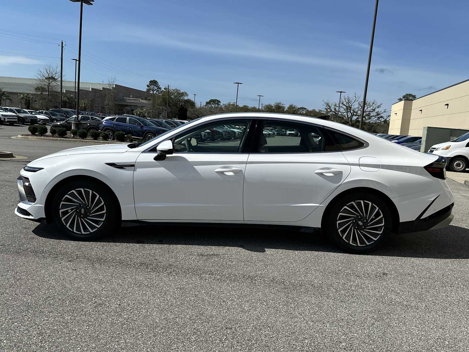 New 2026 Hyundai Sonata Limited image 4