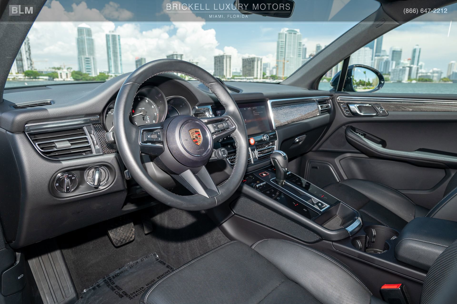 Used 2024 Porsche Macan image 14