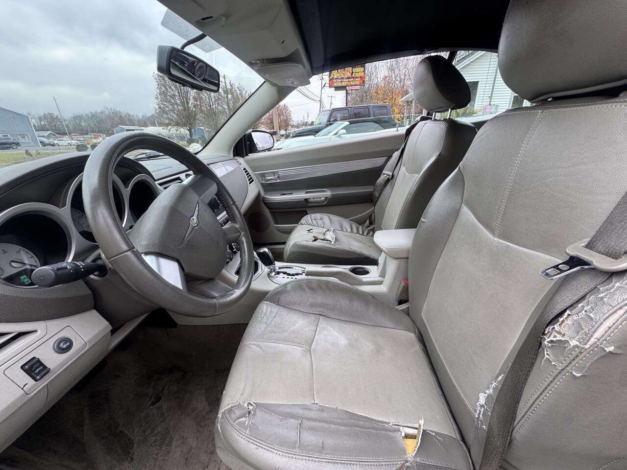 Used 2008 Chrysler Sebring Touring w/ Special Touring Group image 8