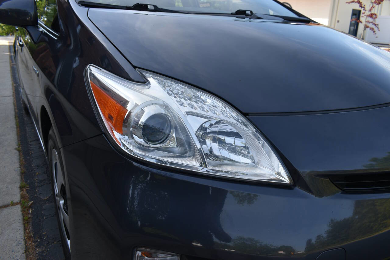 Used 2013 Toyota Prius Three image 39