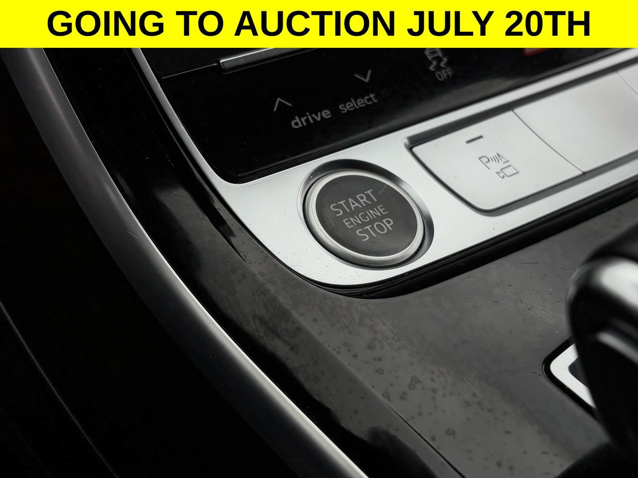 Used 2022 Audi A8 L 3.0T w/ Executive Package AWD/4WD image 16