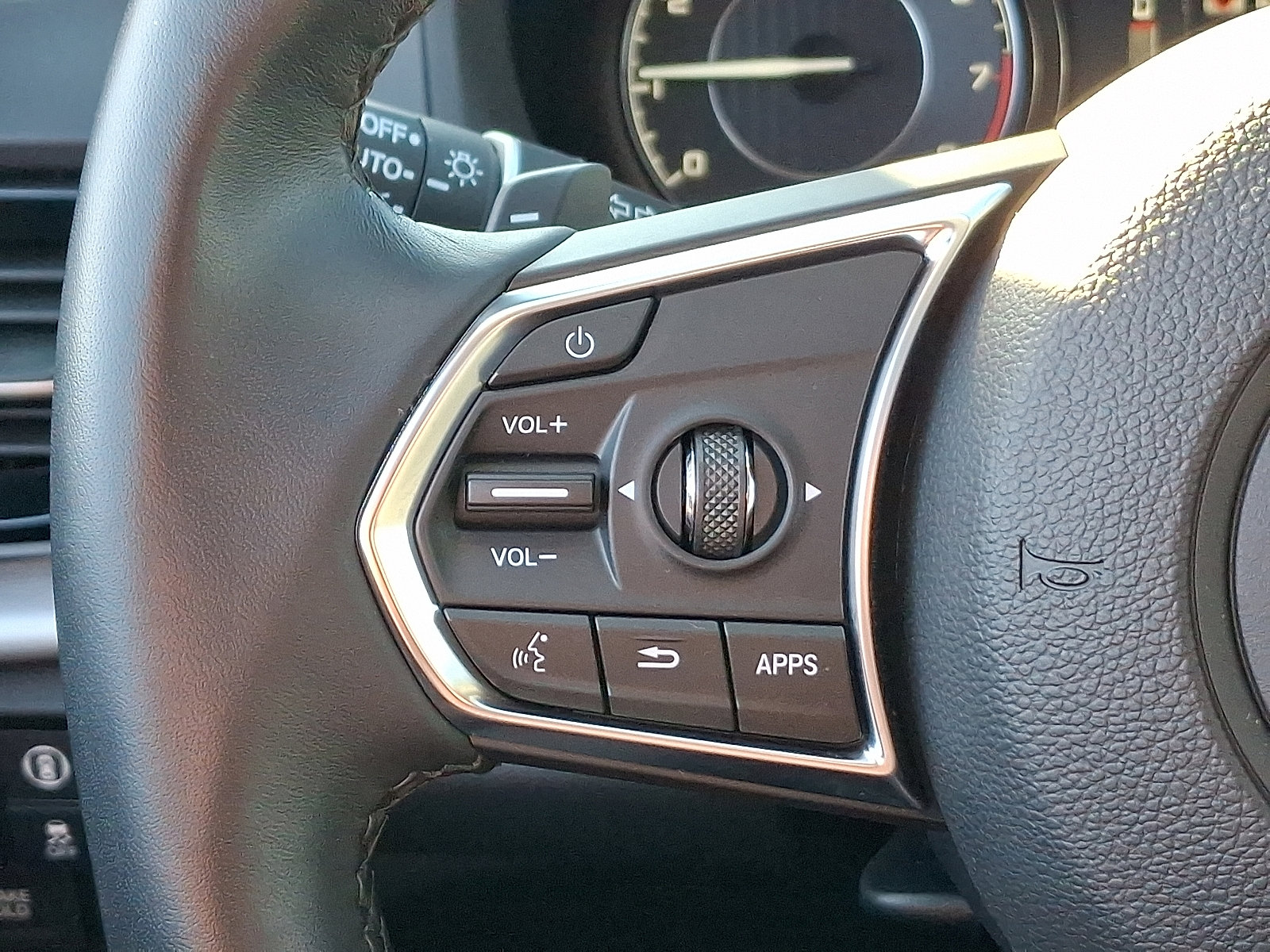 Certified 2023 Acura RDX w/ Technology Package image 22