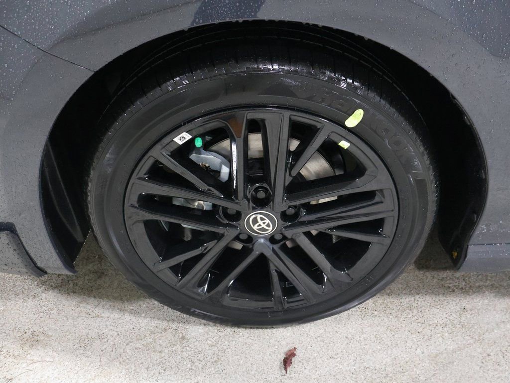 New 2026 Toyota Camry SE image 9