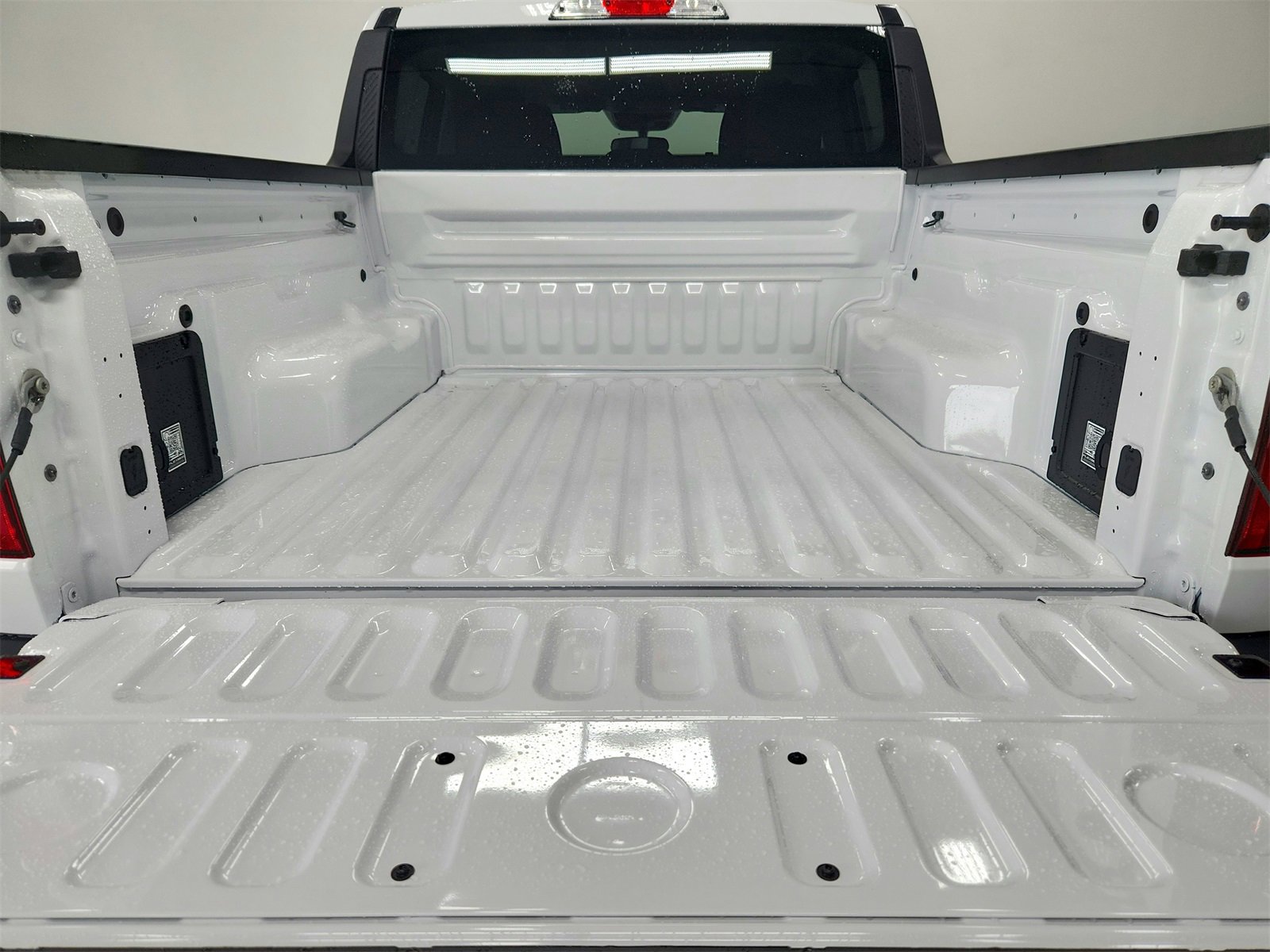 New 2025 Ford Maverick XL w/ Equipment Group 101A image 40