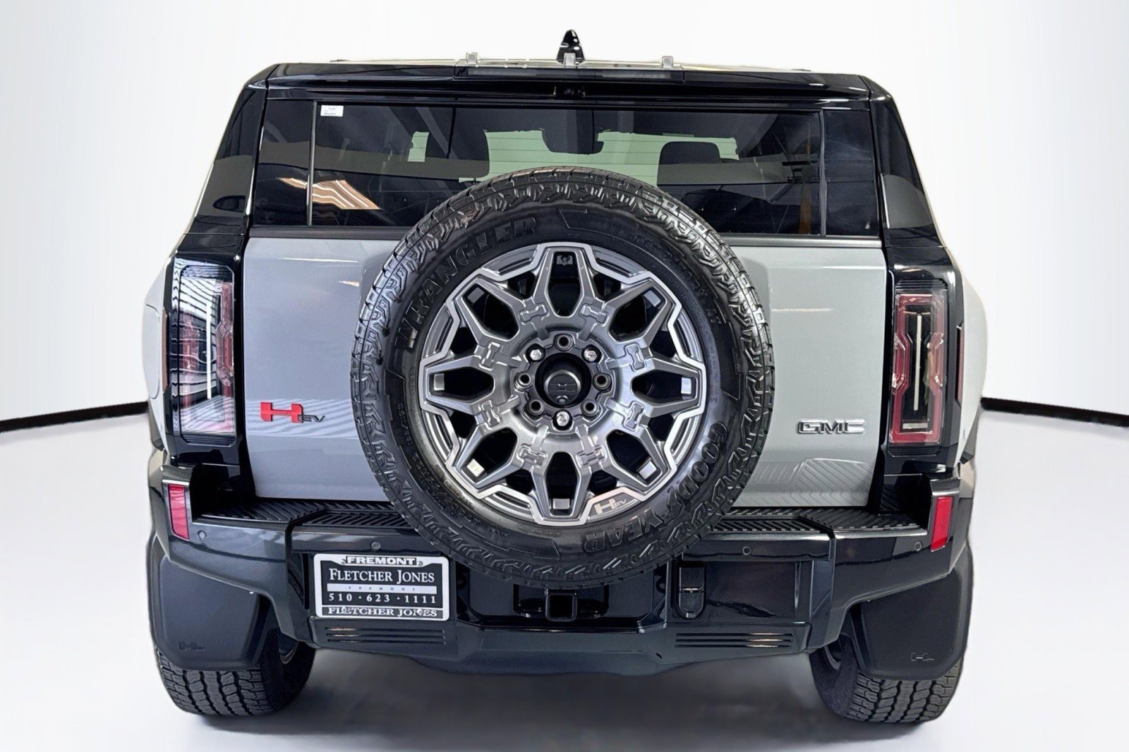 Used 2025 GMC Hummer EV 3X w/ LPO, Sport Package AWD/4WD image 6