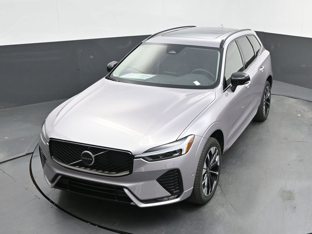 New 2026 Volvo XC60 B5 Plus w/ Protection Package Premier image 40