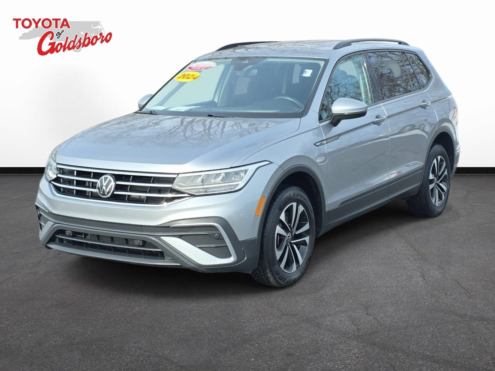 Used 2024 Volkswagen Tiguan S