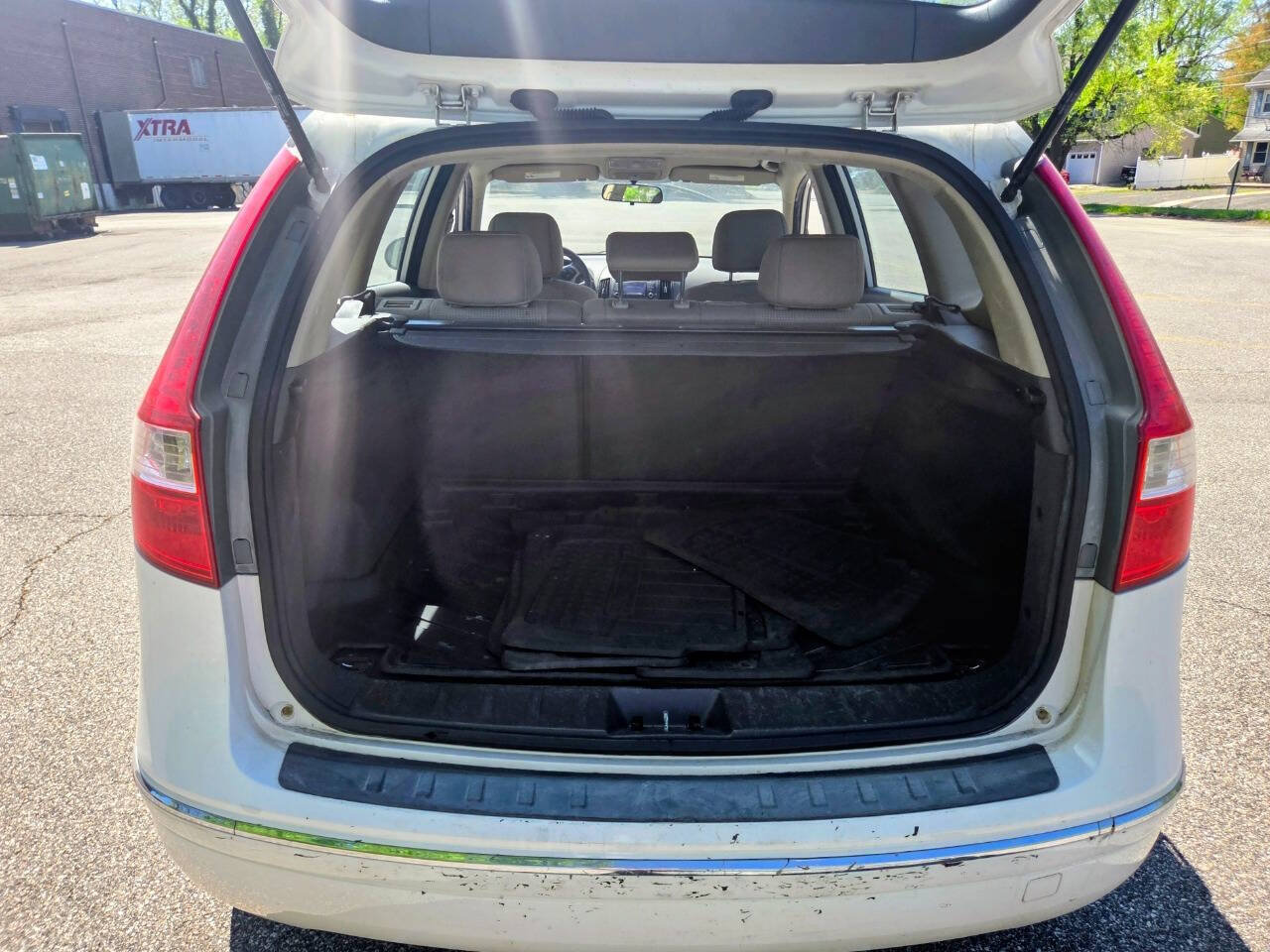 Used 2012 Hyundai Elantra w/ Preferred Pkg FWD image 9