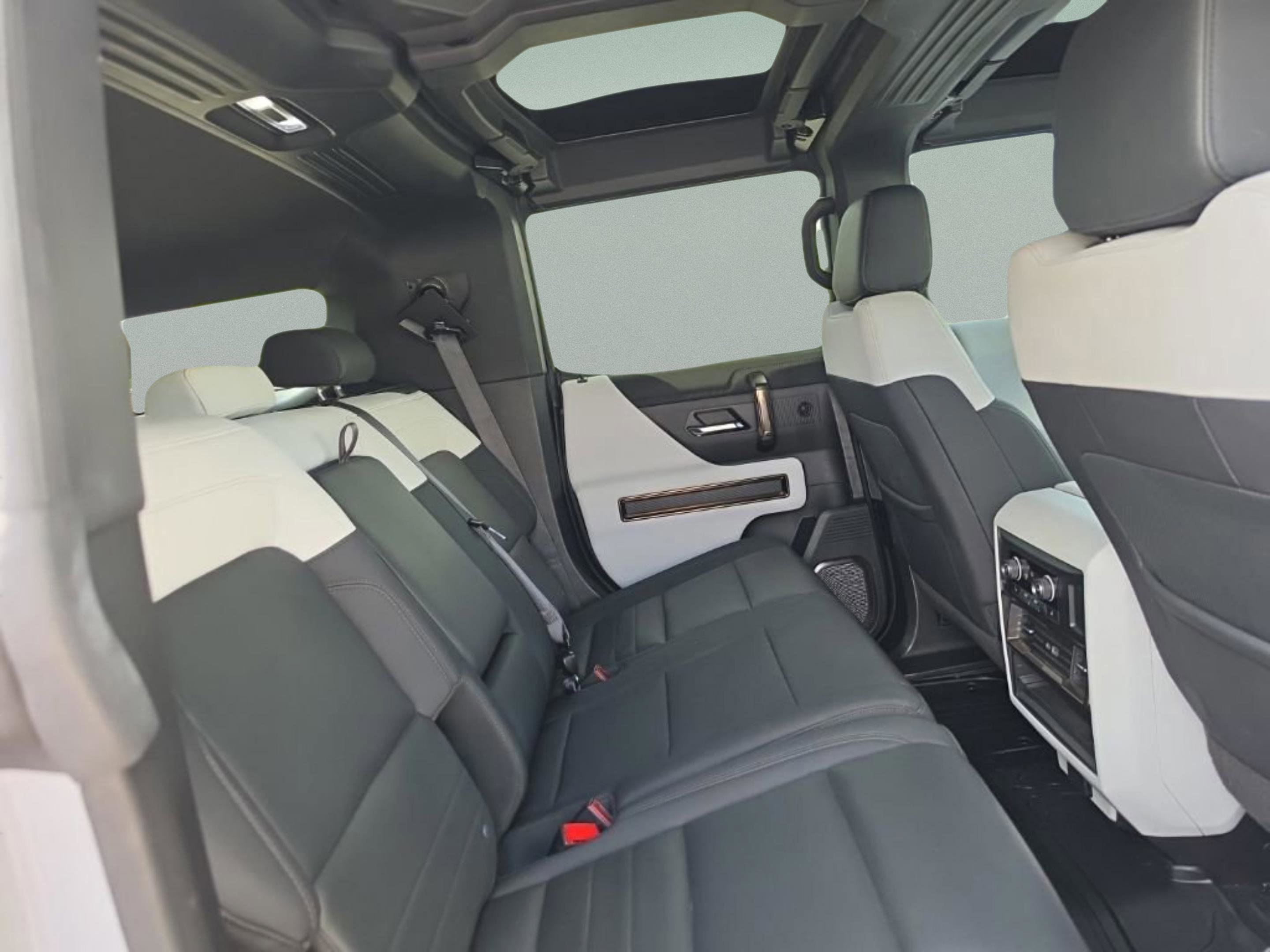 Used 2024 GMC Hummer EV 3X AWD/4WD image 27