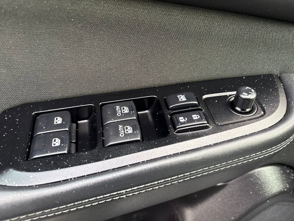 Used 2016 Subaru Outback 2.5i Premium image 12