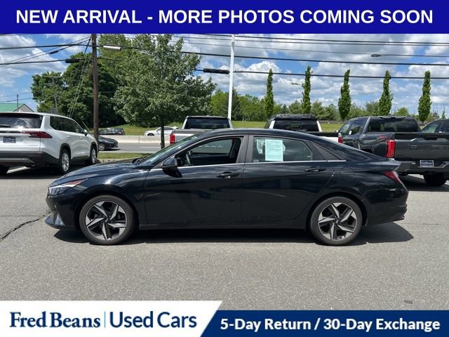 Used 2021 Hyundai Elantra Limited w/ Cargo Package FWD image 8