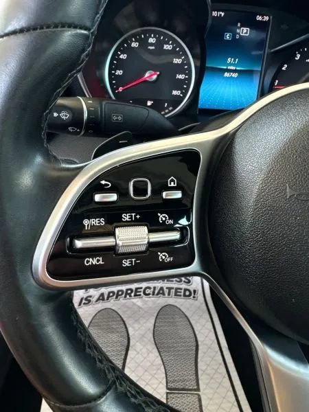 Used 2019 Mercedes-Benz C 300 4MATIC Sedan image 29