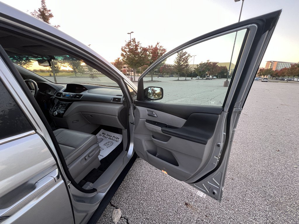 Used 2012 Honda Odyssey EX-L image 10