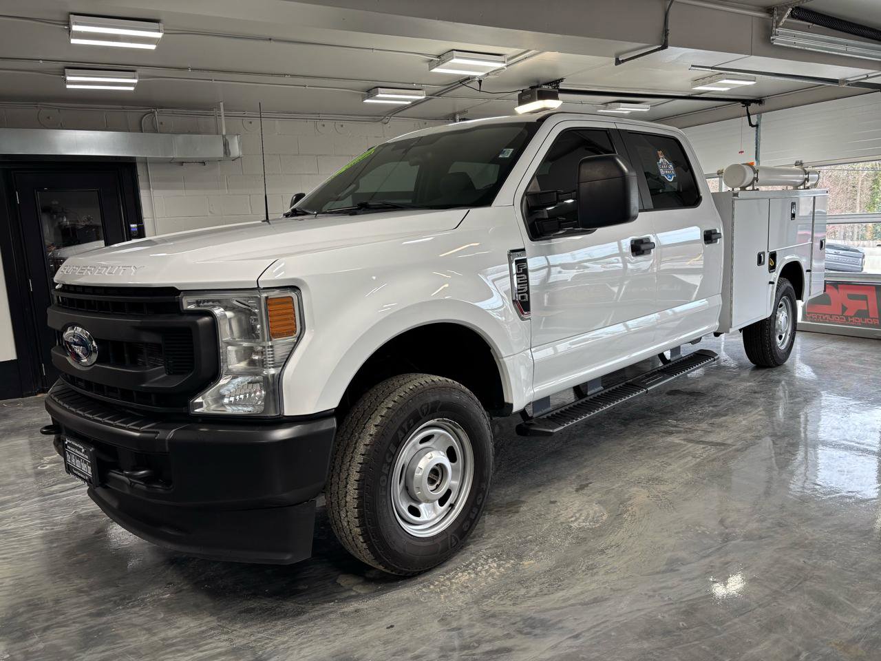 Used 2022 Ford F250 XL AWD/4WD image 5