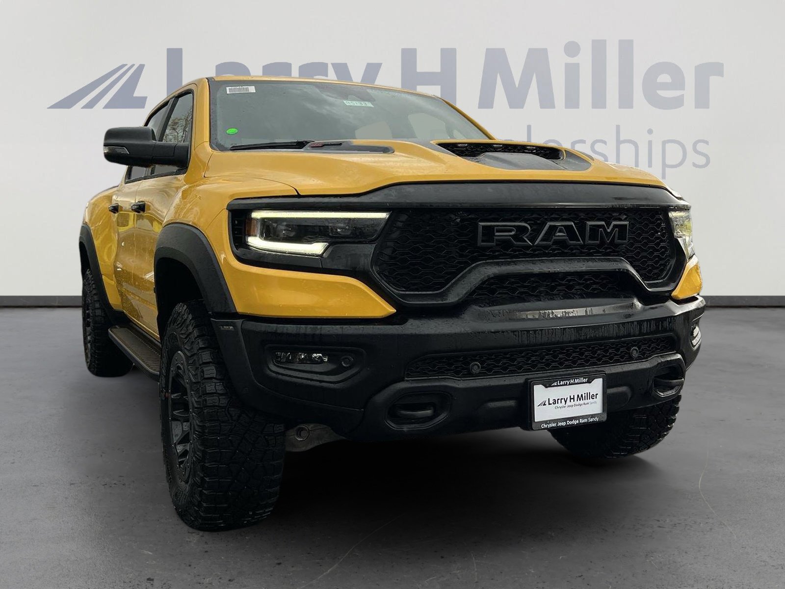 New 2023 RAM 1500 TRX w/ TRX Level 2 Equipment Group image 2
