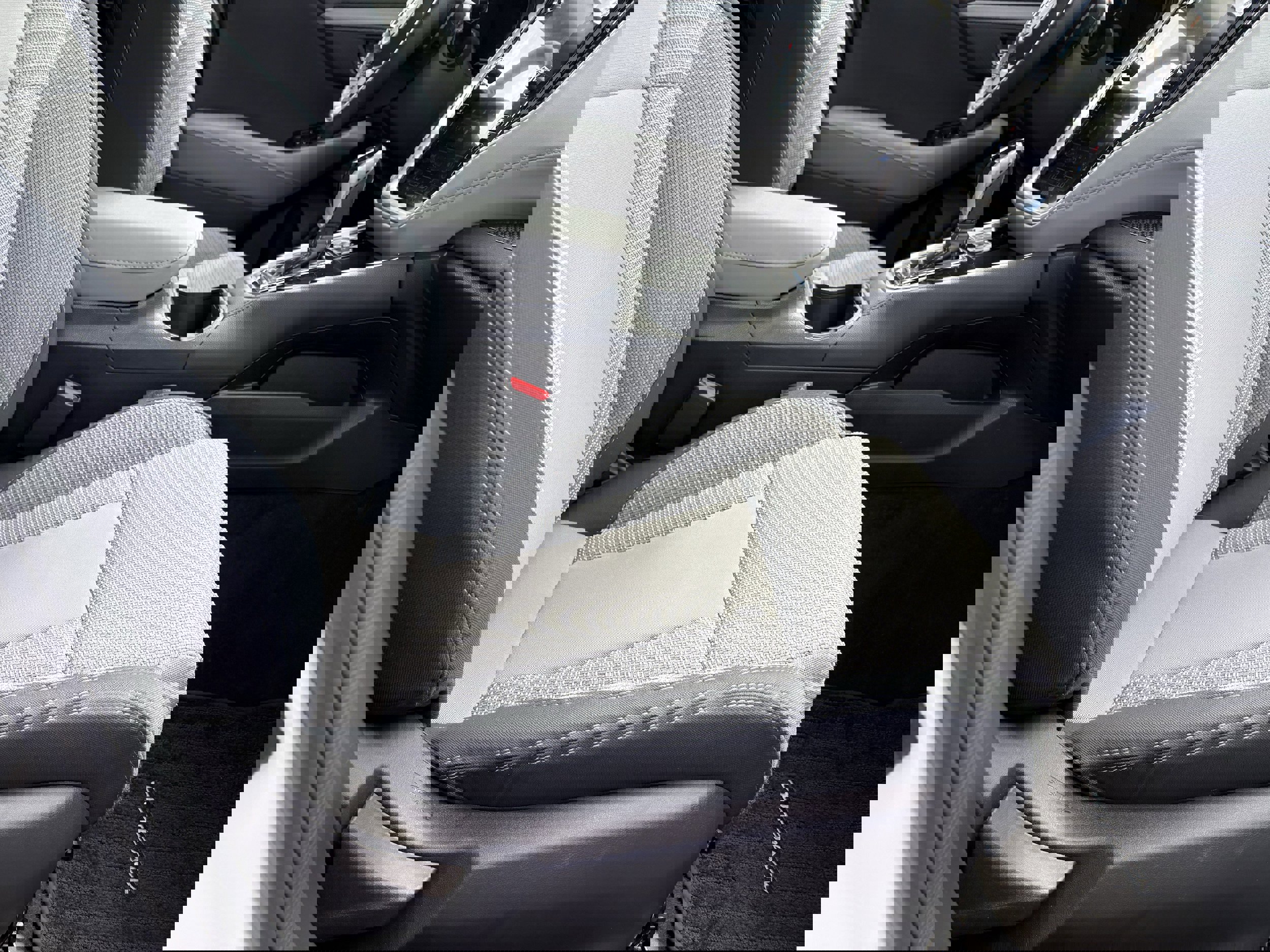 Certified 2025 Subaru Outback Premium AWD/4WD image 31