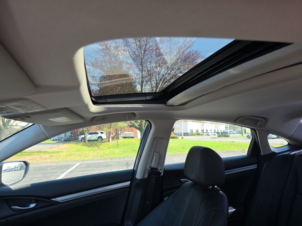 Used 2017 Honda Civic EX-L image 23