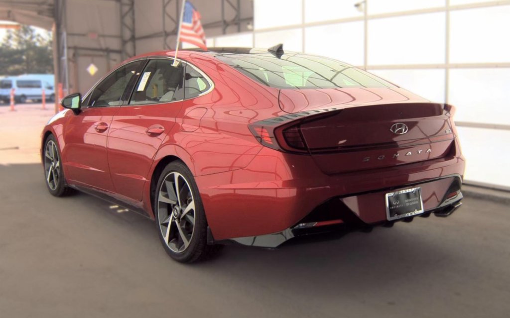 Used 2021 Hyundai Sonata SEL Plus w/ Tech Package FWD image 6