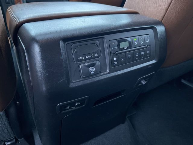 Used 2020 Toyota Sequoia Platinum image 23