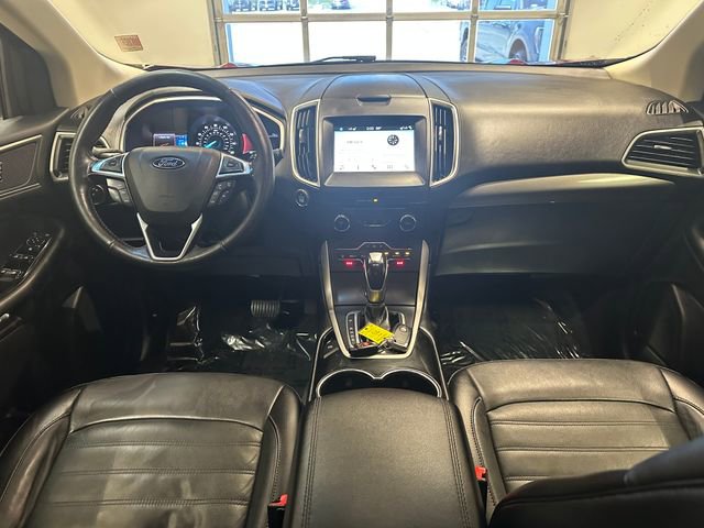 Used 2017 Ford Edge SEL w/ Equipment Group 201A AWD/4WD image 8
