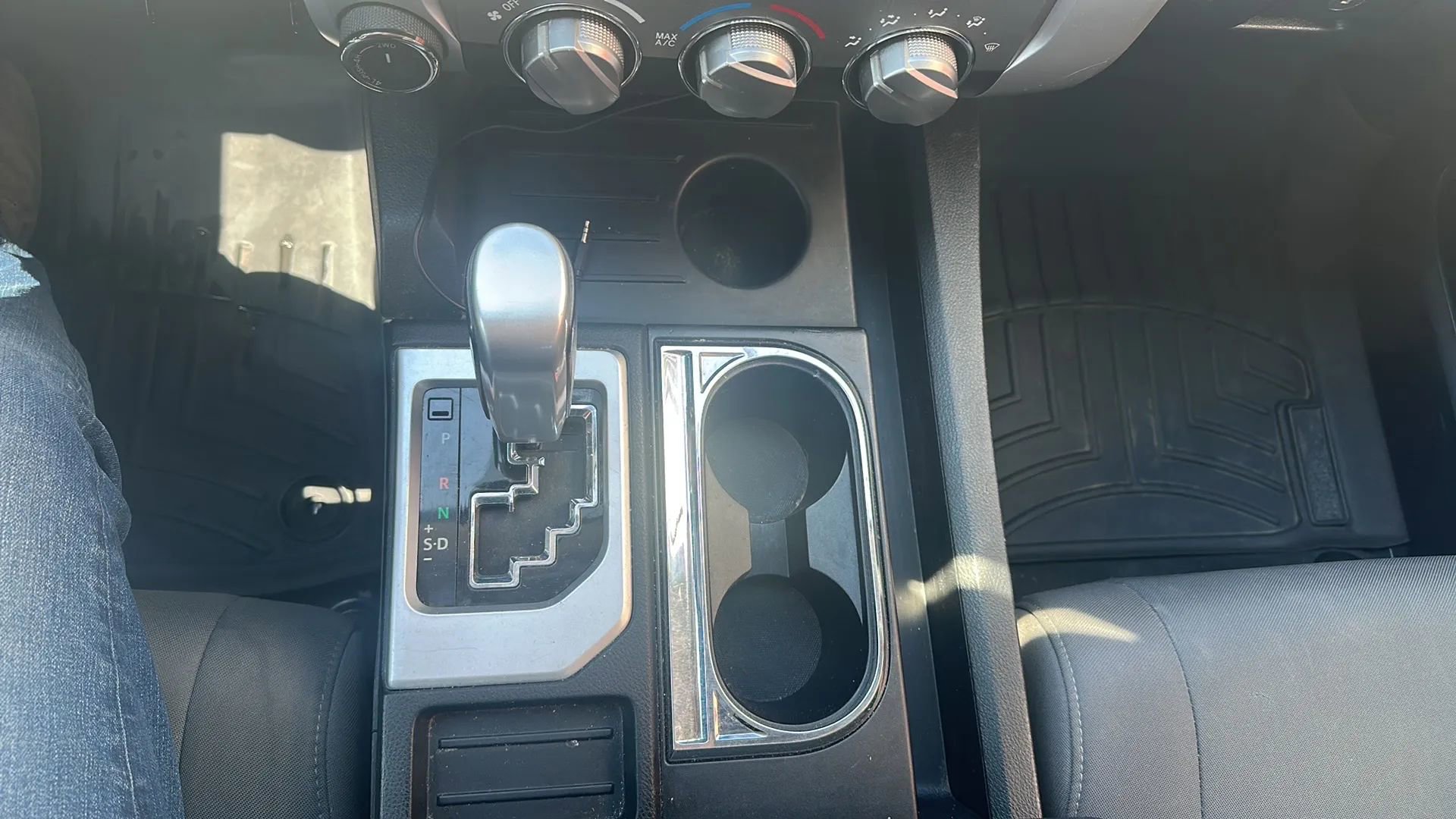 Used 2014 Toyota Tundra SR5 image 25