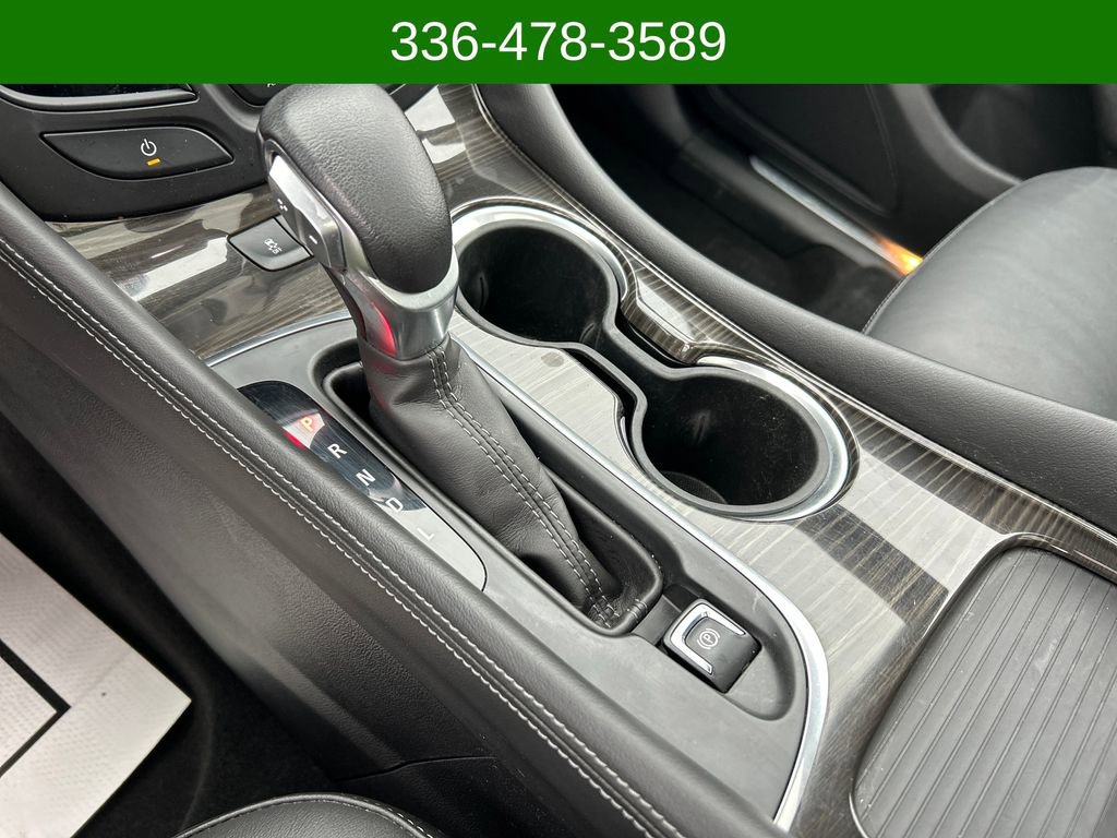 Used 2019 Buick Envision Essence AWD/4WD image 26