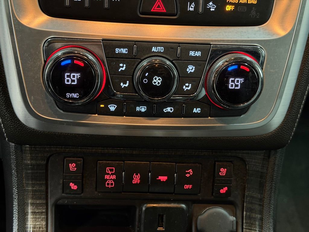 Used 2017 GMC Acadia Limited SLT image 34