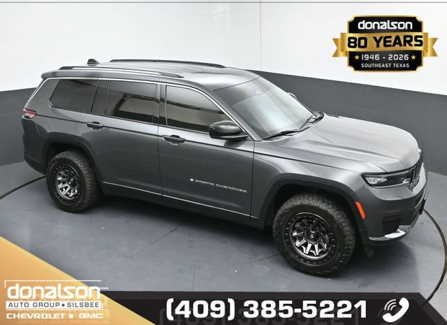 Used 2023 Jeep Grand Cherokee L Laredo RWD image 18